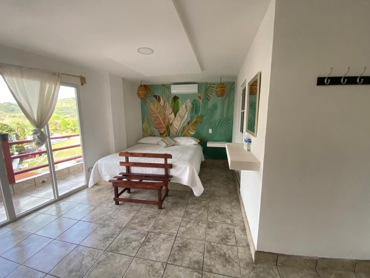 K&M Hotel Xilitla Luaran gambar