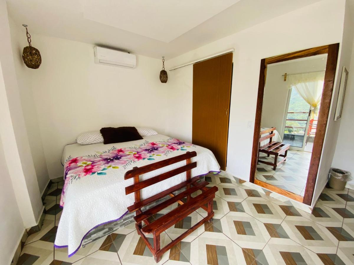 K&M Hotel Xilitla Luaran gambar