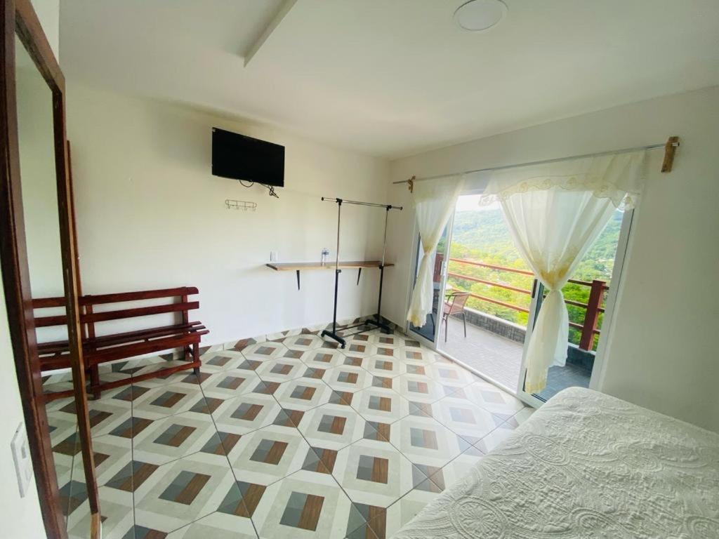 K&M Hotel Xilitla Luaran gambar