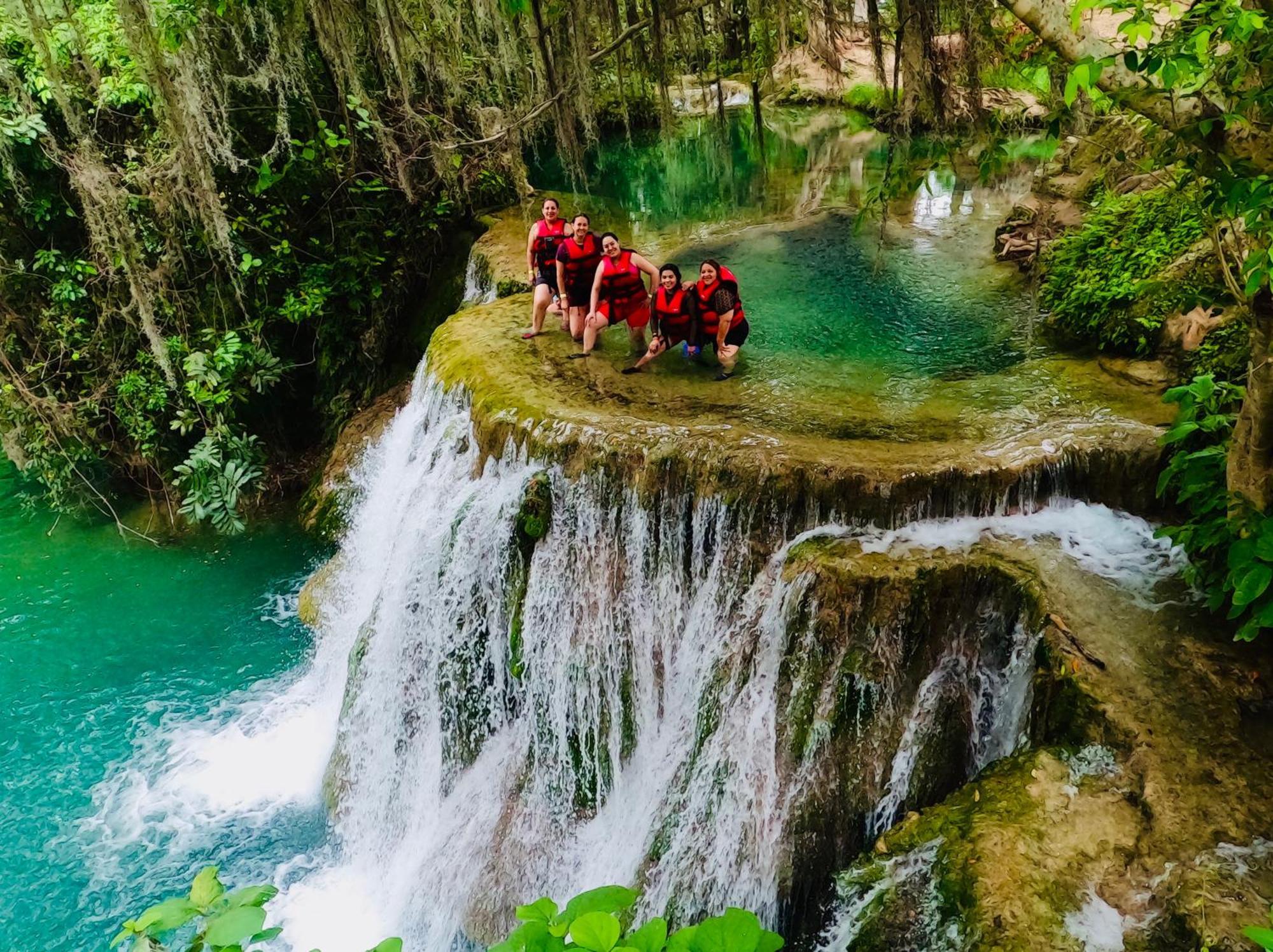 K&M Hotel Xilitla Luaran gambar